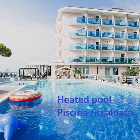Hotel La Bussola Lido di Jesolo Exterior foto