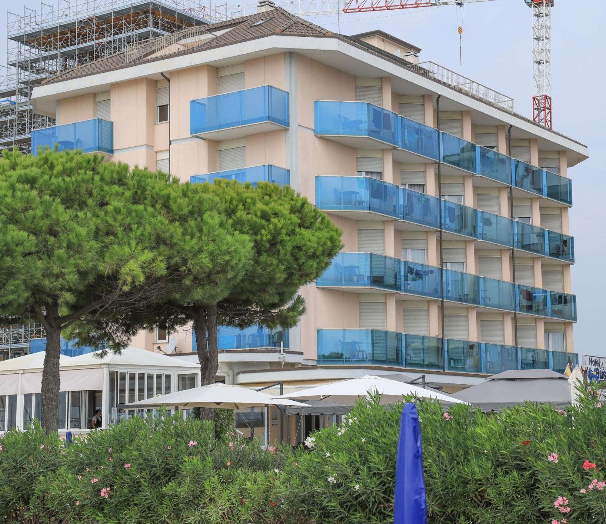 Hotel La Bussola Lido di Jesolo Exterior foto